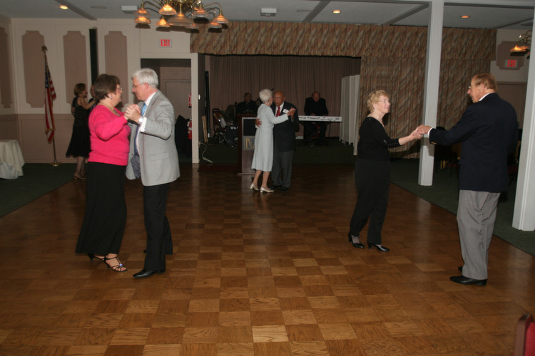 January 2010 Topper's Dance