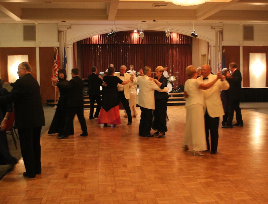 Post dinner dancing Toppers May 2013