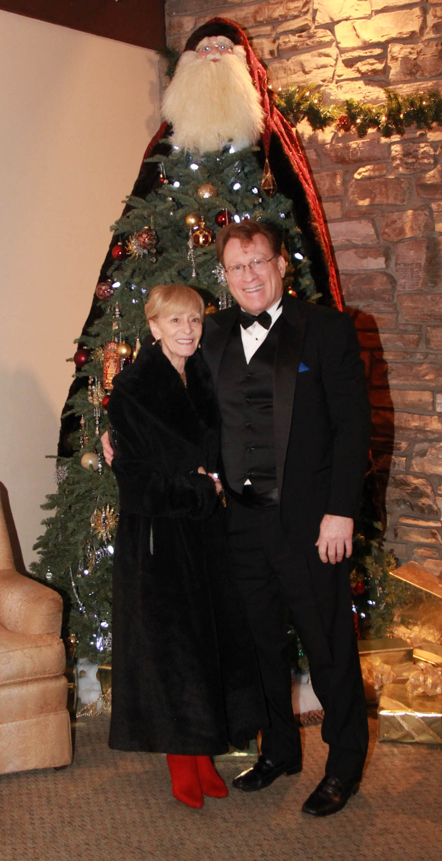 Topper's Mistletoe Ball 12/16/2016 at the Petroleum Club