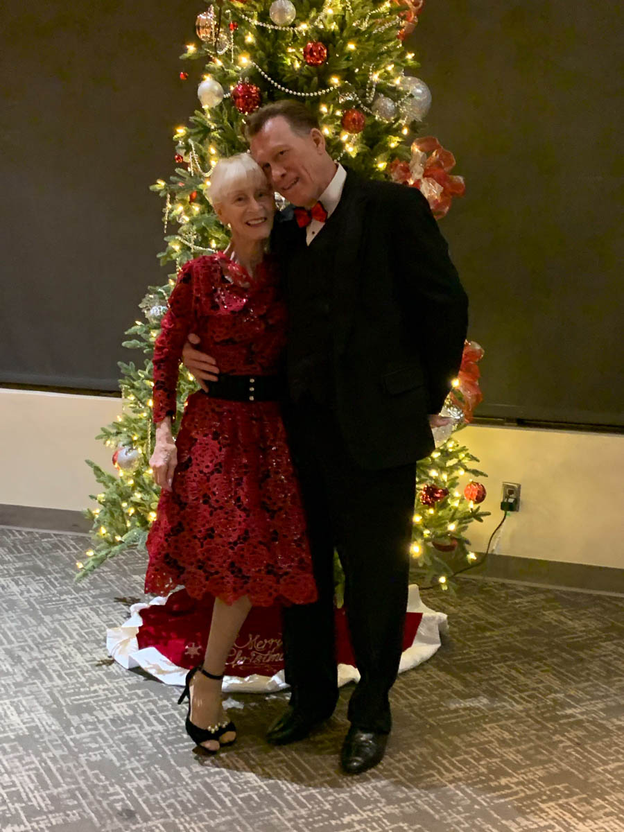 Toppers Dance Club Mistletoe Ball 12/20/2019