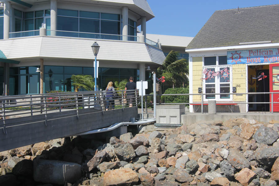 Water Taxi adventure to Long Beach Gladstones 7/2/2015