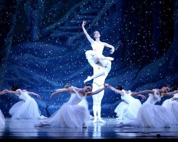 Nutcracker snow scene