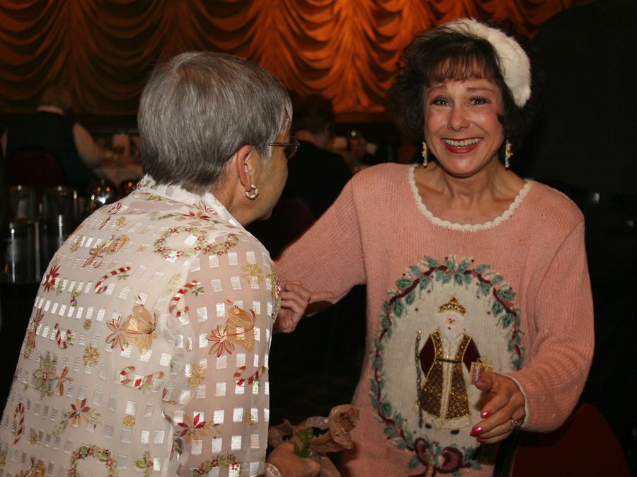 Arrival and visiting at the 2011 Annual Christmas Play