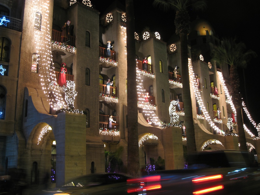 Mission Inn Christmas Festival Of Lights 2013