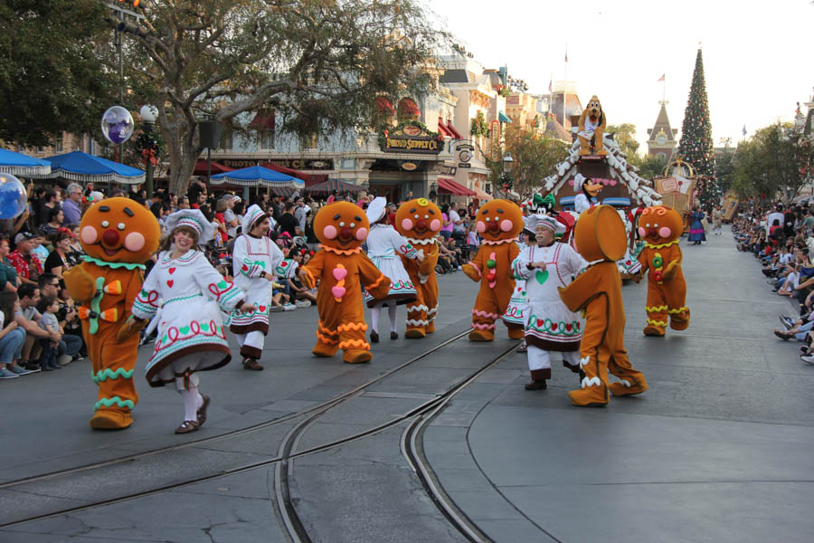 An early visit to Disneyland Christmas 2017