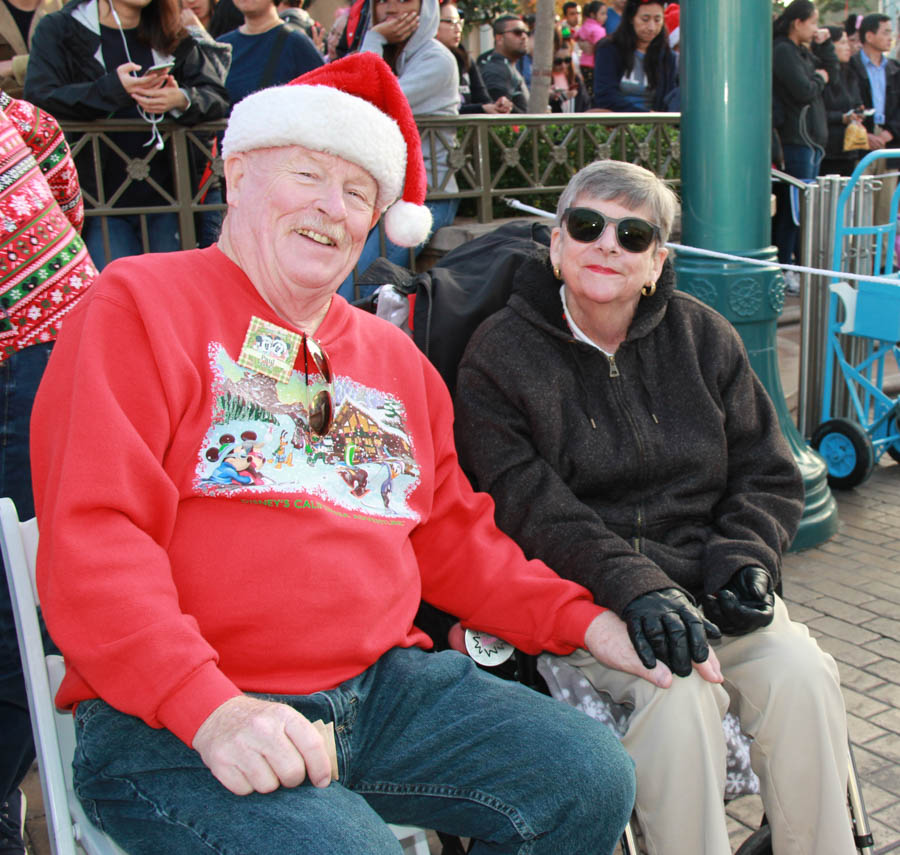 Christmas Eve 2018 Parade At Disneyland