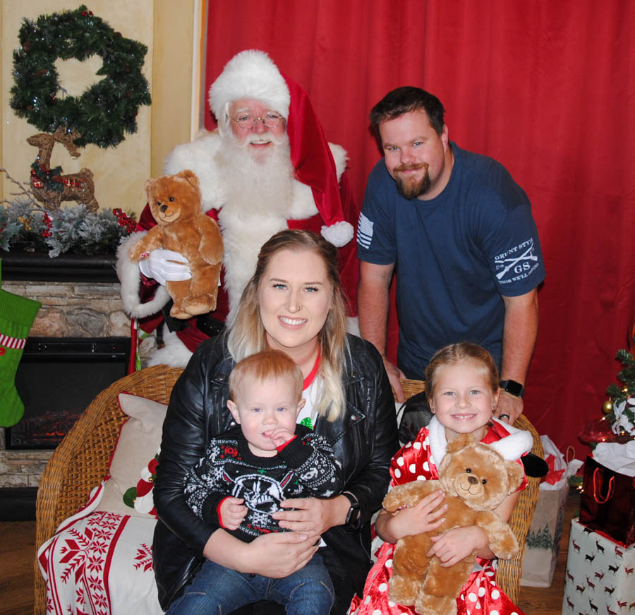 Visiting Santa Before Breakfast At Catal 12/24/2019