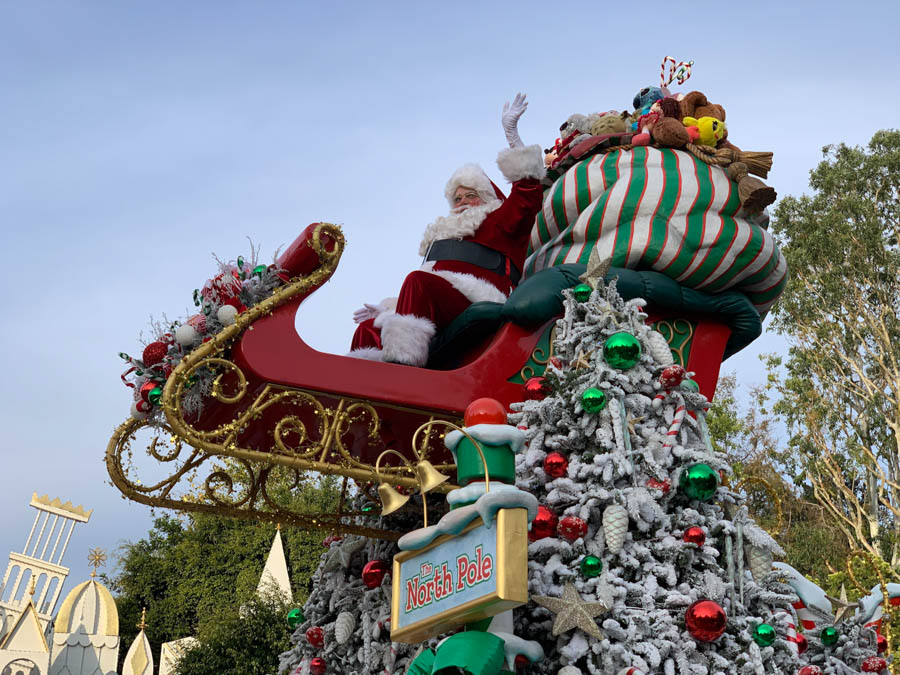 Disneyland Christmas Parade 12/24/2019