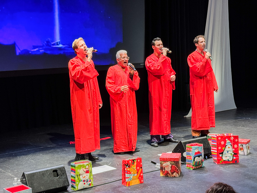 2025-11-30 alley Cats Christmas Show