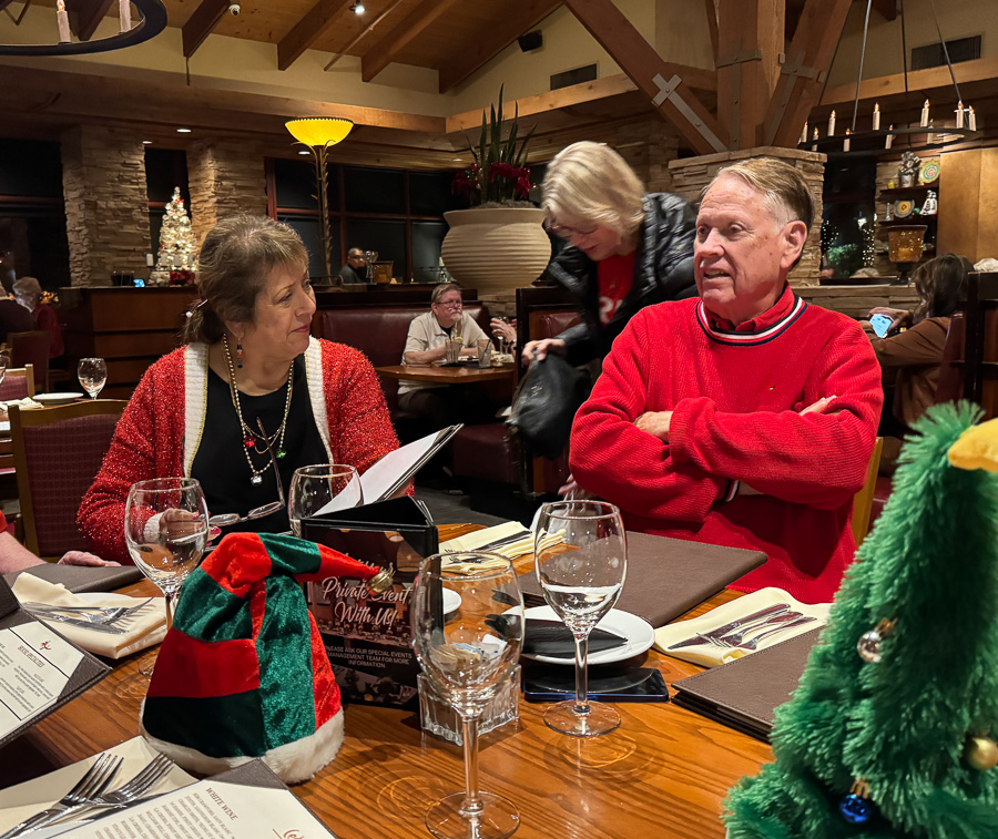 2025-11-30 alley Cats Christmas Show