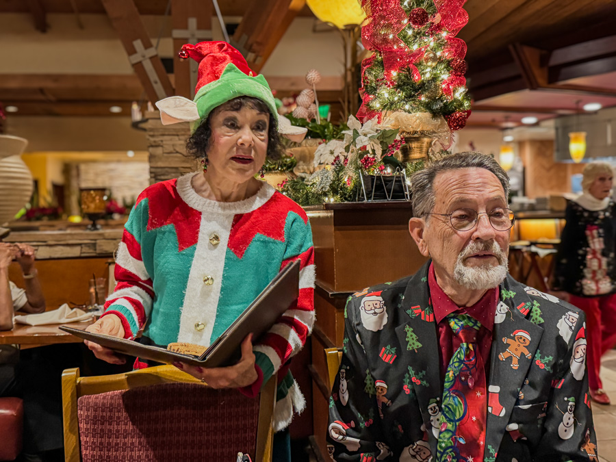 2025-11-30 alley Cats Christmas Show