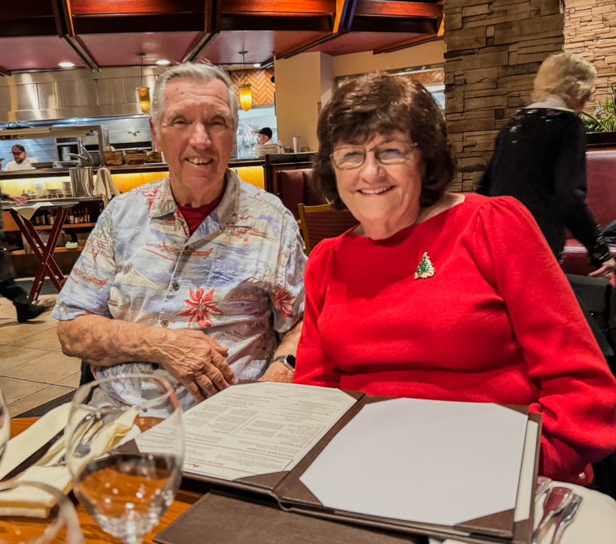 2025-11-30 alley Cats Christmas Show