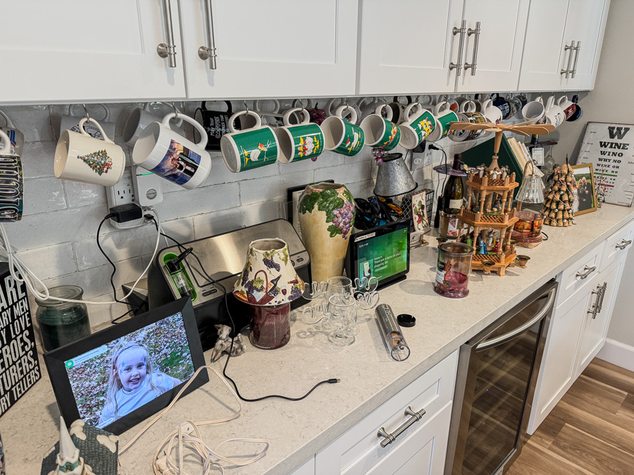 2025-12-03 Decorating For Christmas 2025