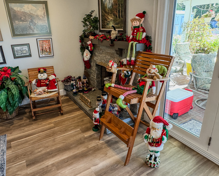 2025-12-03 Decorating For Christmas 2025