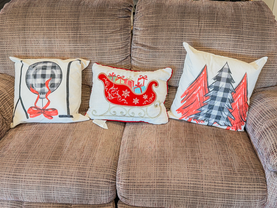 2025-12-03 Decorating For Christmas 2025