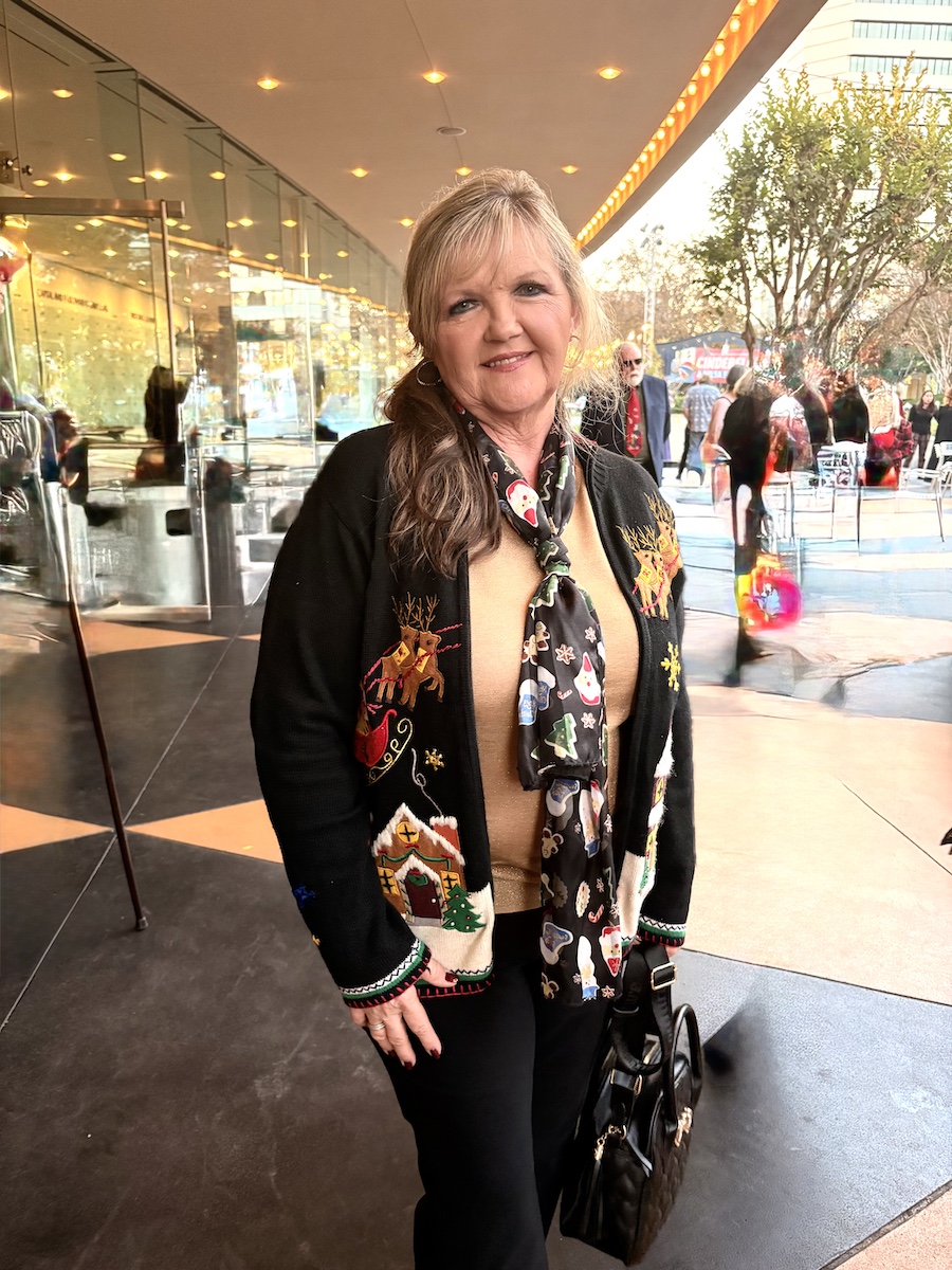 2025-12-05 A Christmas Carol At Southcoaast Reperatory