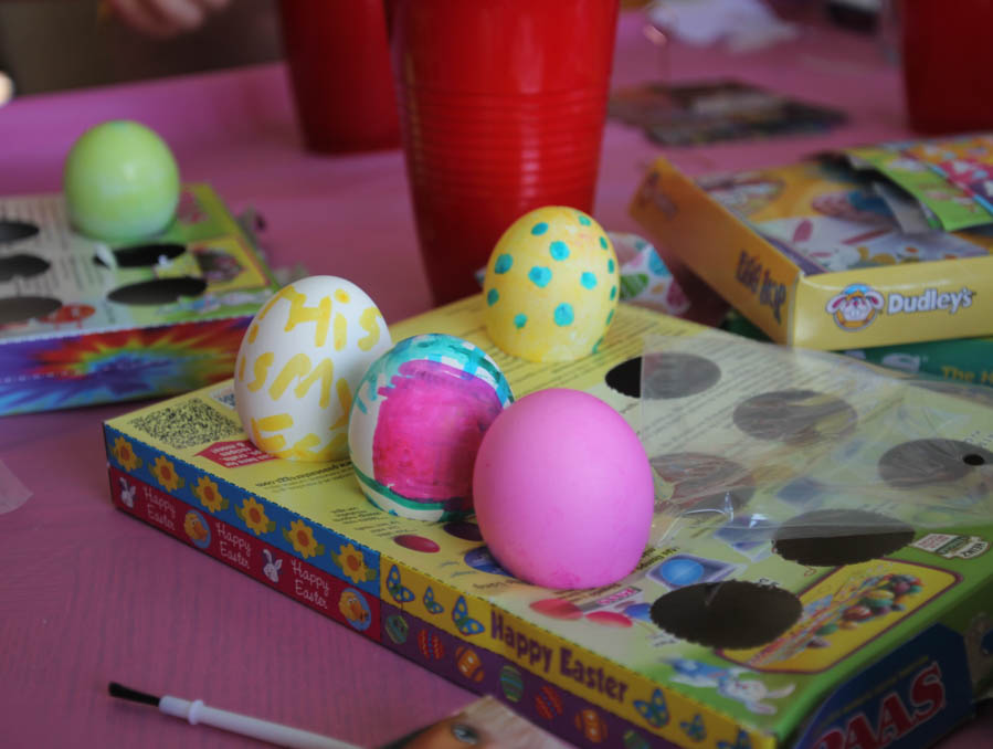 Coloring Easter Eggs April 2015 with family and friends