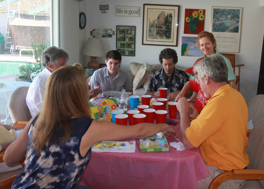 Coloring Easter Eggs April 2015 with family and friends