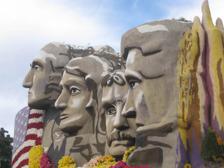 127th Rose Parade Floats And Santorini