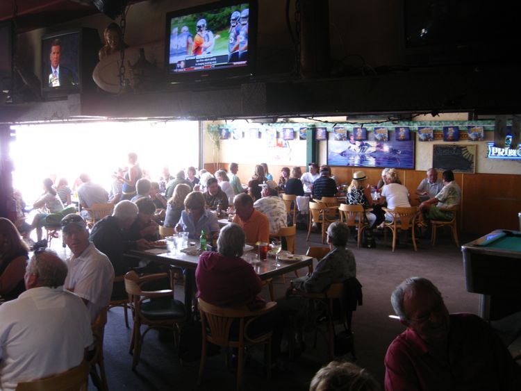 Dining at the Tidewater Tavern Del Mar 2010