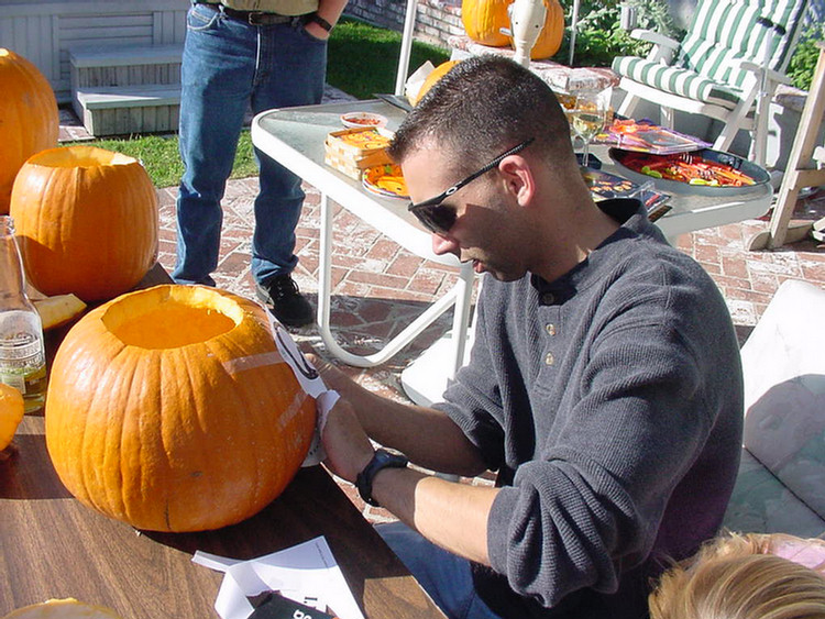 Halloween 2000 Pumpkin Carving