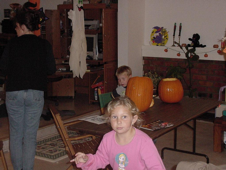 Halloween 2001 Pumpkin Carving