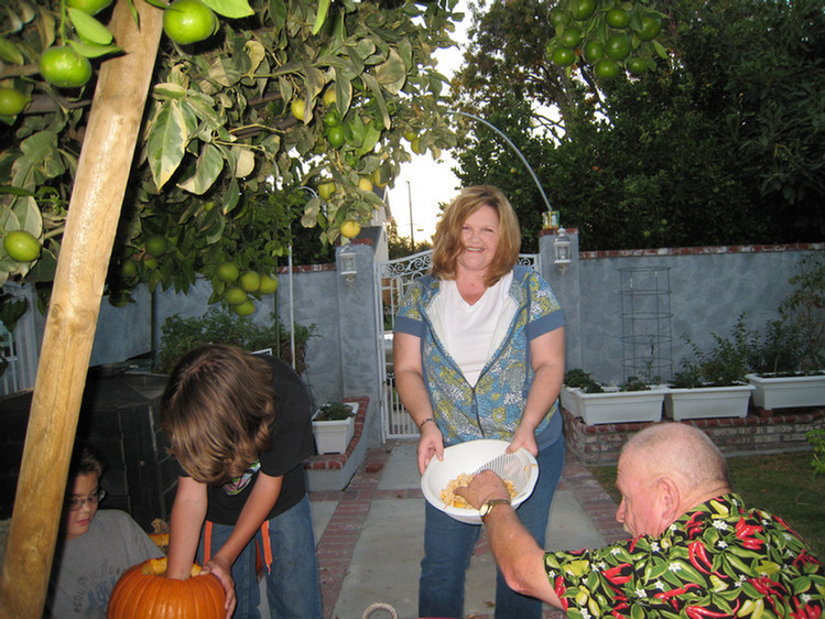 Pumpkin carving 2008