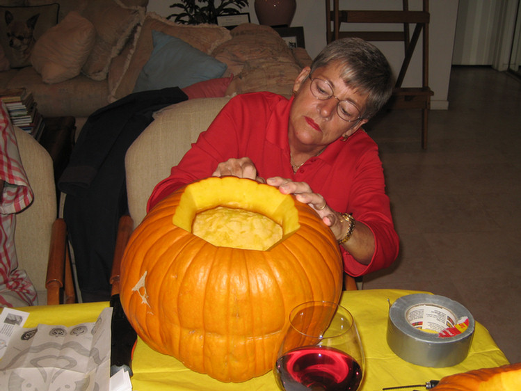 Pumpkin carving 2008