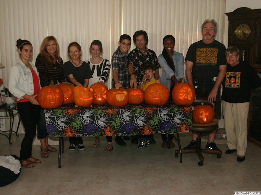 Pumpkin carving slideshow