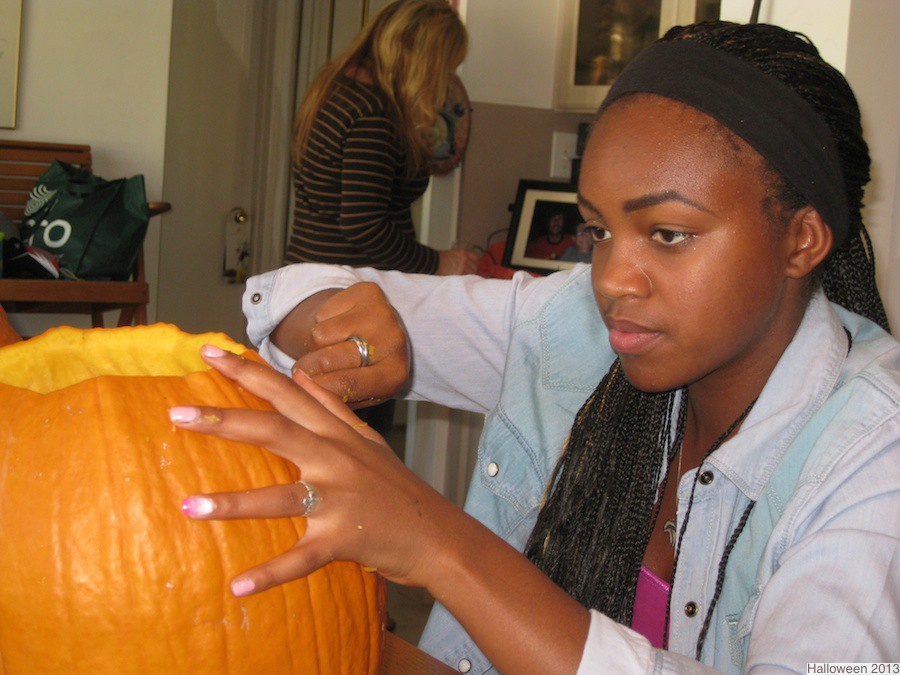 Pumpkin carving slideshow