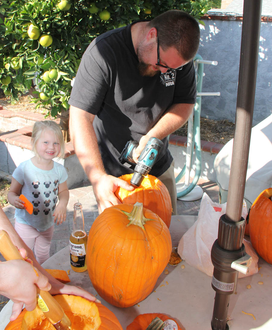 The Liles' Family pumplin carving 10/28/2017