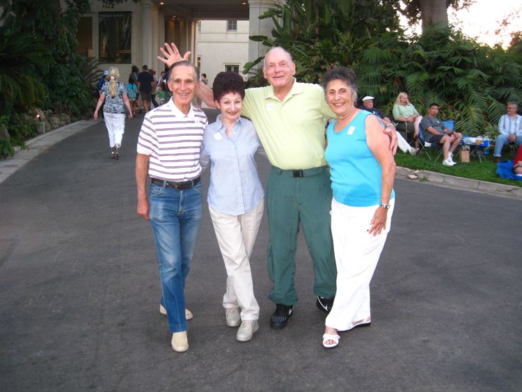 Huntington Library Members Sunday Afternoon