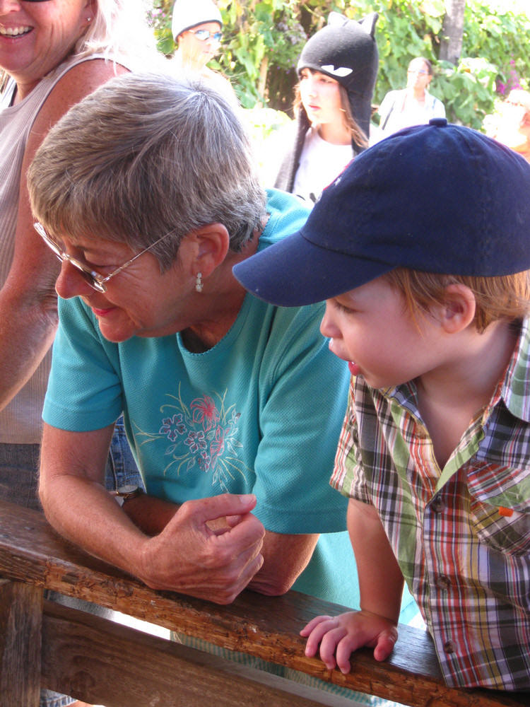 OC Fari With Theo and Michele  July 29 2009