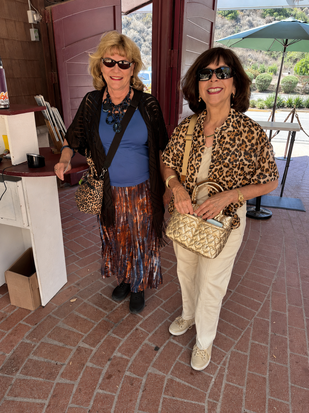 Off to Laguna for the Sawdust Festival, dinner, and Pageant of the Masters