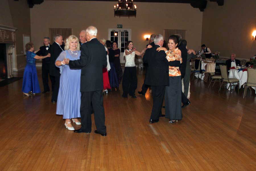 Dancing at the Rondelliers Veterans Day 2013