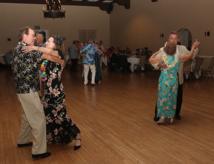 Dancing in Hawaii with the Rondeliers July 2014