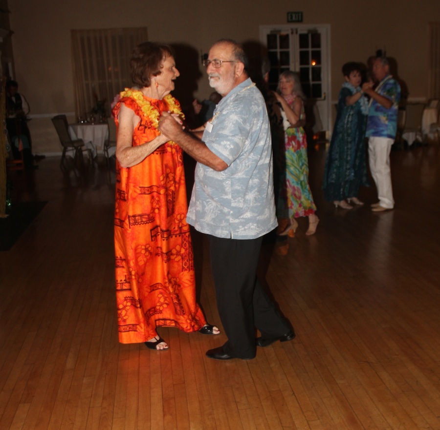 Dancing in Hawaii with the Rondeliers July 2014