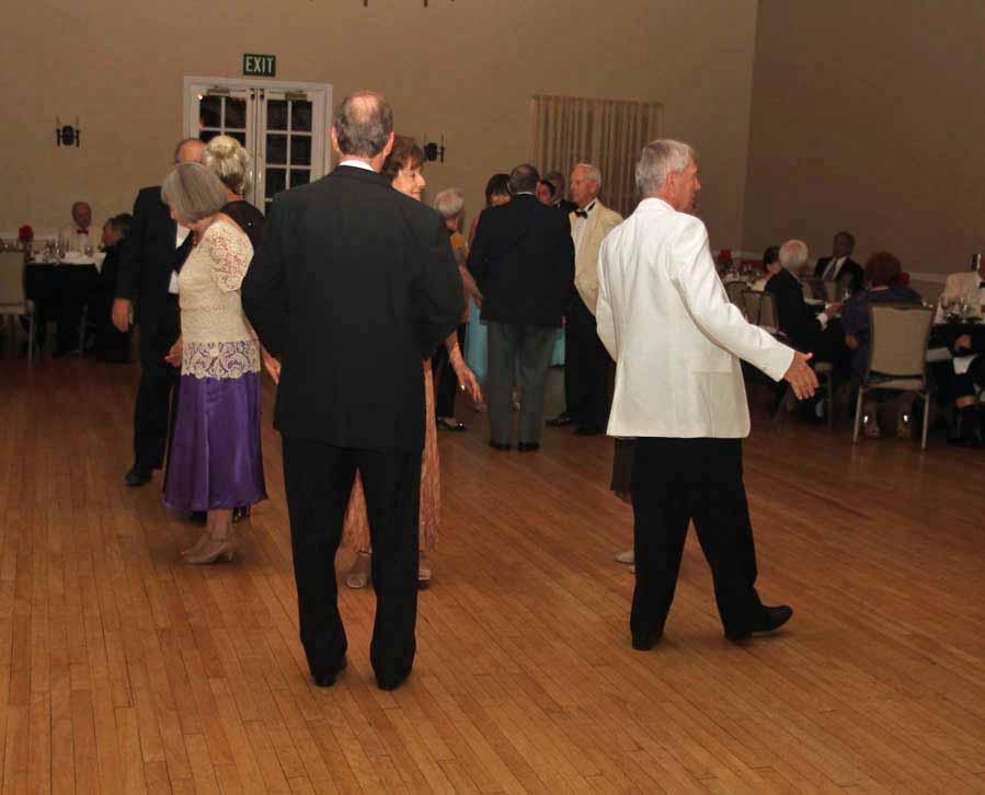 Rondeliers September 2014 Dance themed Autumn Serenade