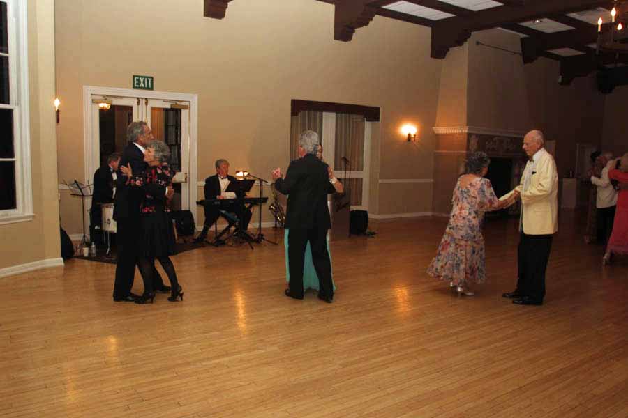 Rondeliers September 2014 Dance themed Autumn Serenade