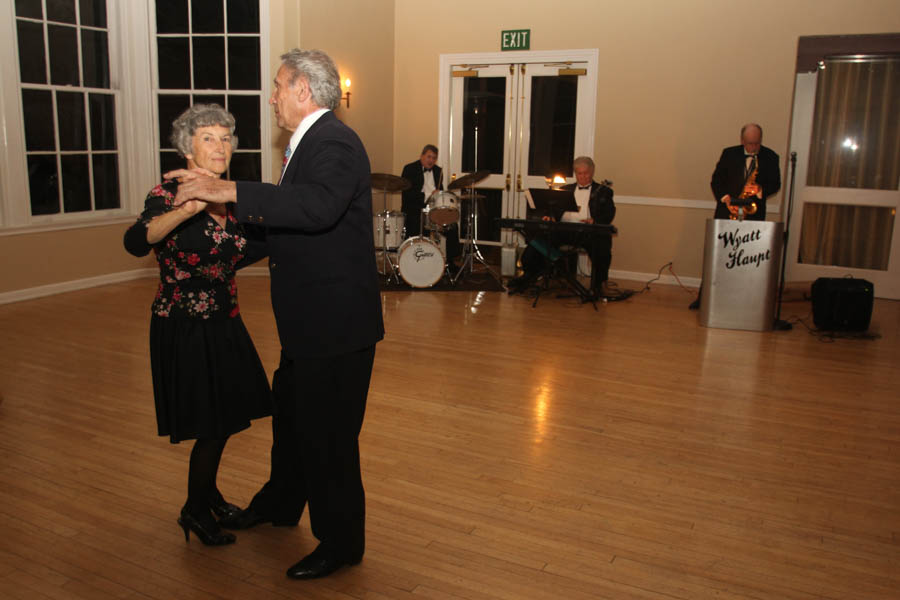 Rondeliers September 2014 Dance themed Autumn Serenade