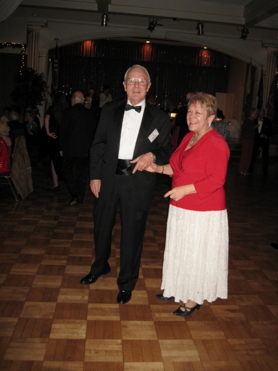 Topper's Mistletow Ball 2008