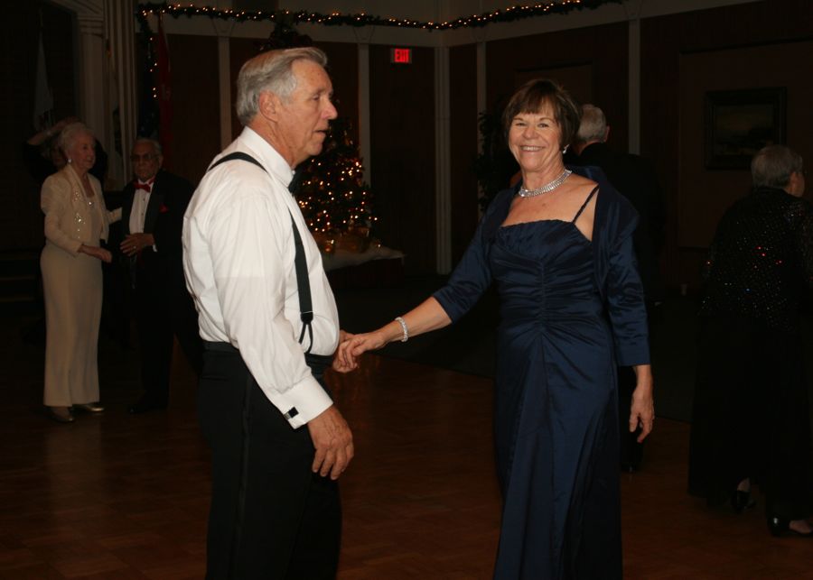 Toppers Mistletoe Ball 2011