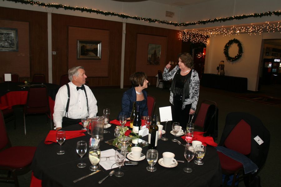 Toppers Mistletoe Ball 2011