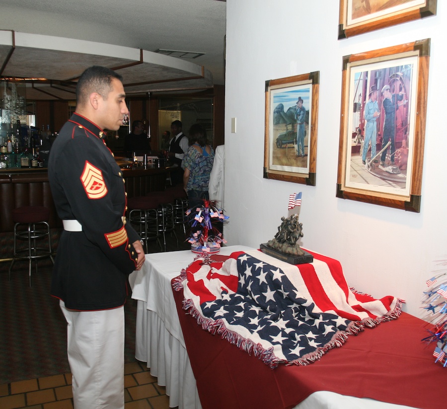 Meet and greet and presentation of the colors, Toppers May 2012